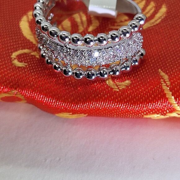 NEW, SGS MARKET/BARZEL BRAND, 18K WHITE GOLD PLATED, SIZE 6, CZ FACE STONE - Picture 6 of 6